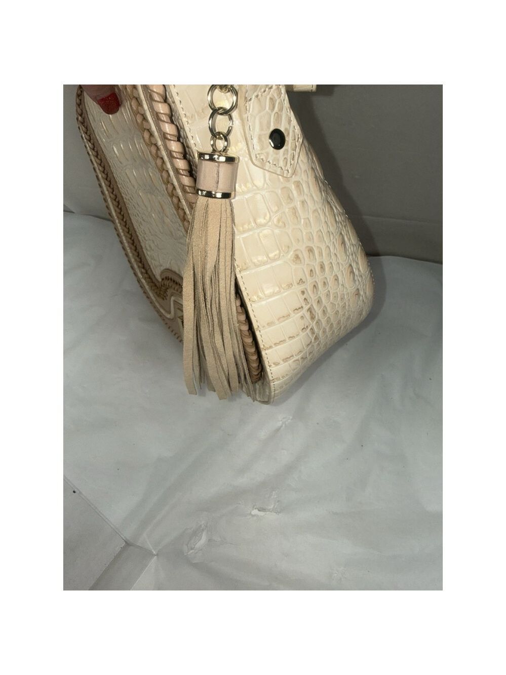 SUNGLOW DALTON Brahmin SONNY Ivory Sand WHIPSTITCH Flap SADDLE BAG Crossbody - Picture 7 of 15